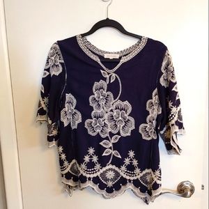 Navy and cream floral embroidered 3/4 sleeve blouse, size S